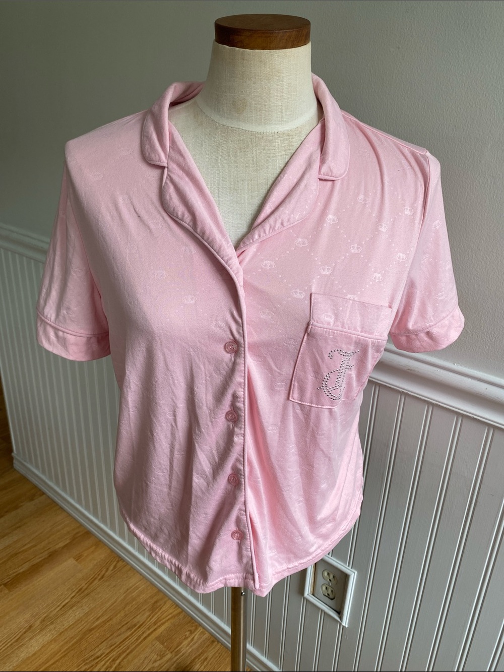 5 for $25! Juicy Couture Light Pink Pajama Top